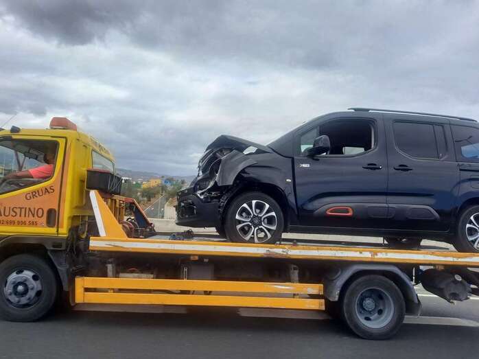 El siniestro ha obligado a cerrar temporalmente al tráfico el túnel Adolfo Cañas / TA